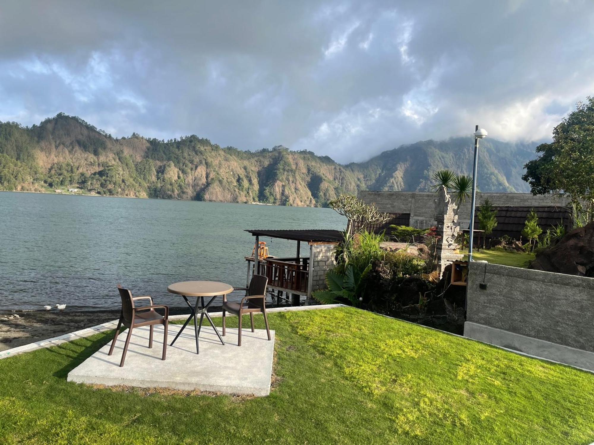 Batur Holiday Kubupenlokan Ngoại thất bức ảnh