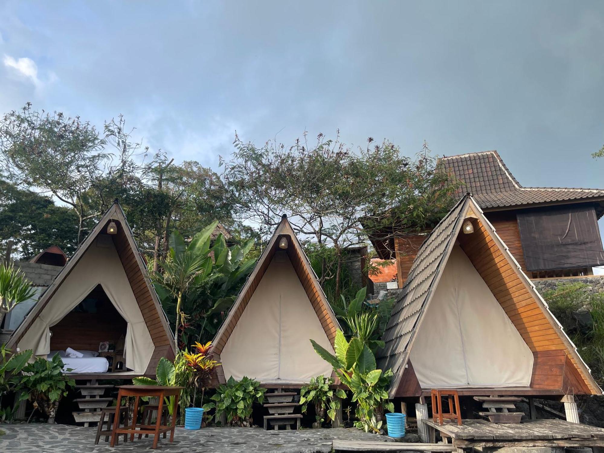 Batur Holiday Kubupenlokan Ngoại thất bức ảnh