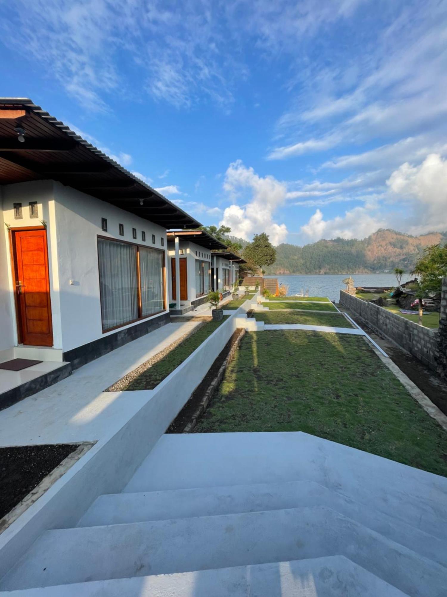 Batur Holiday Kubupenlokan Ngoại thất bức ảnh